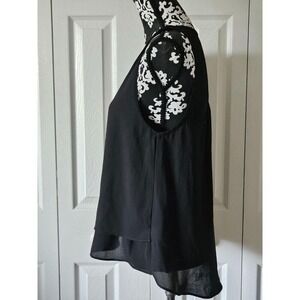 LARGE Women True Light Layered Sleeveless Racerback Asymmetric Hem Chiffon Top